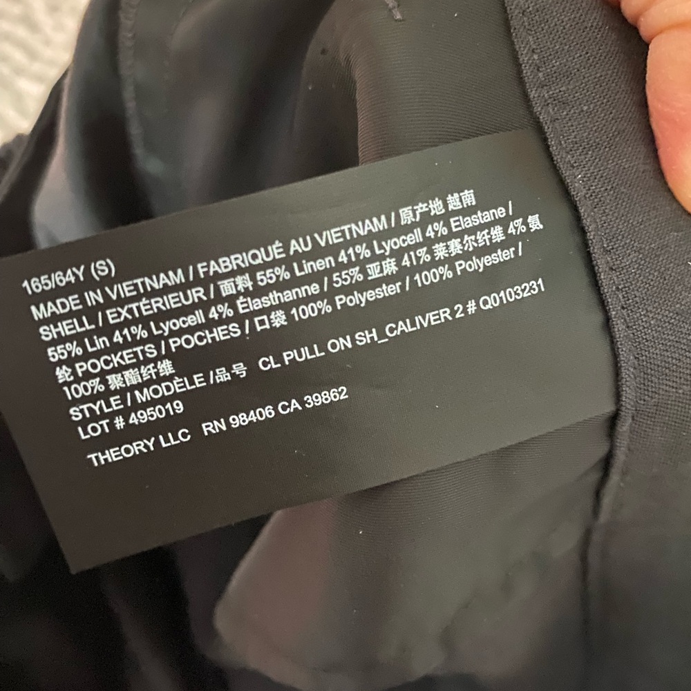 Theory new with tag linen blend pull on shorts - Picture 4 of 5